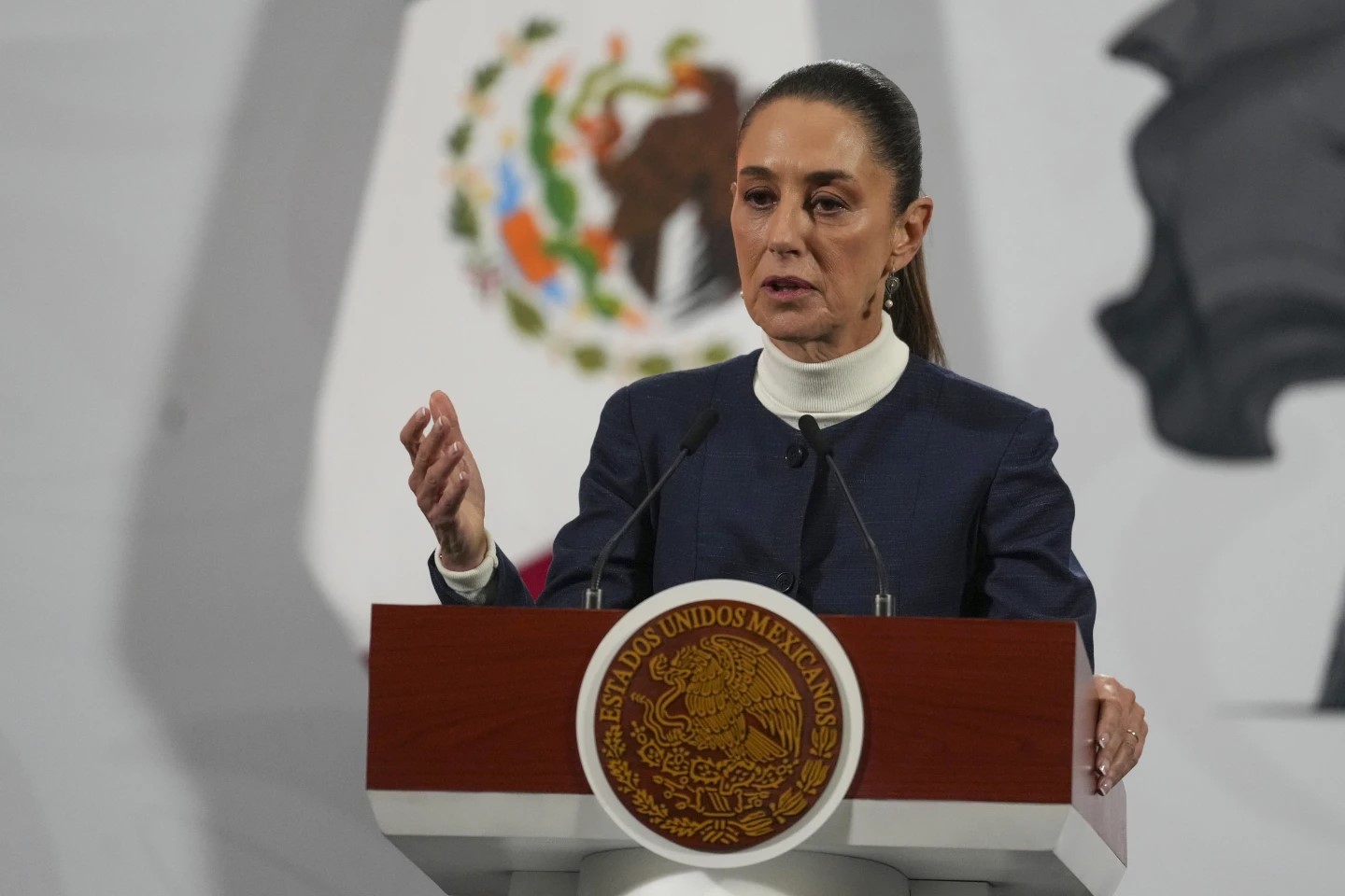 拒美国干涉主权 墨西哥总统拟推动修宪